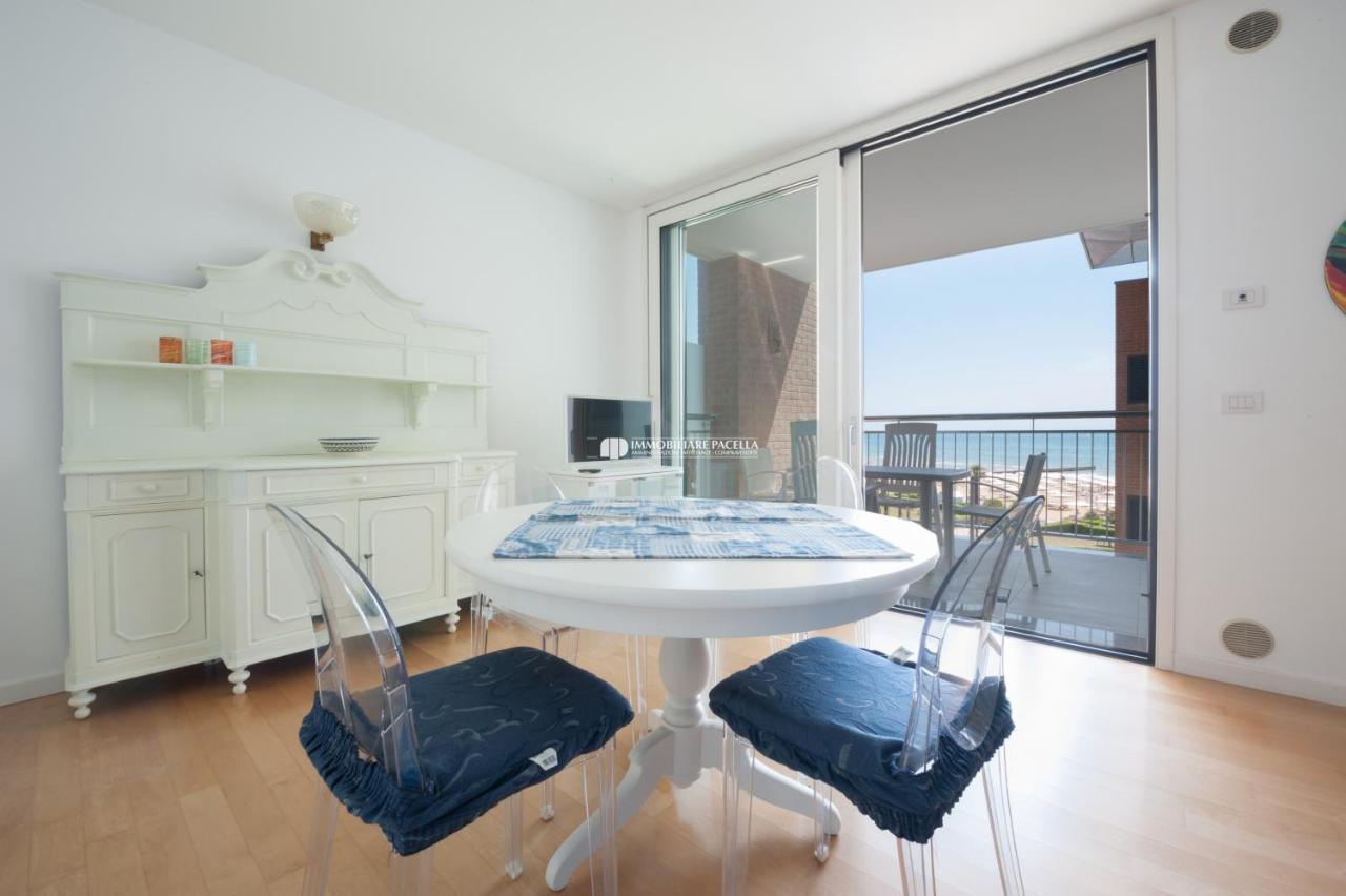 Residence Frontemar Immobiliare Pacella Lido di Jesolo Zewnętrze zdjęcie