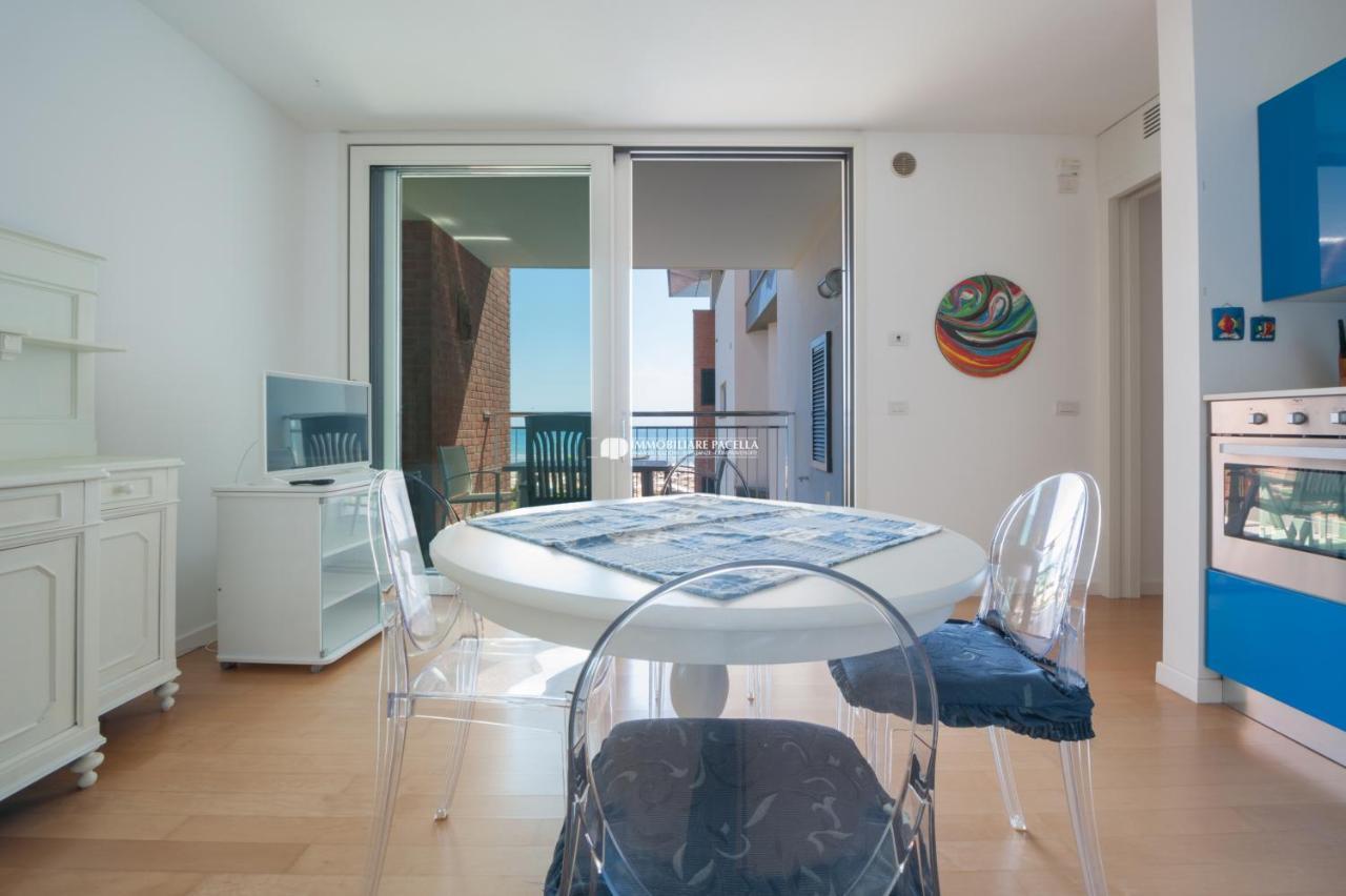 Residence Frontemar Immobiliare Pacella Lido di Jesolo Zewnętrze zdjęcie